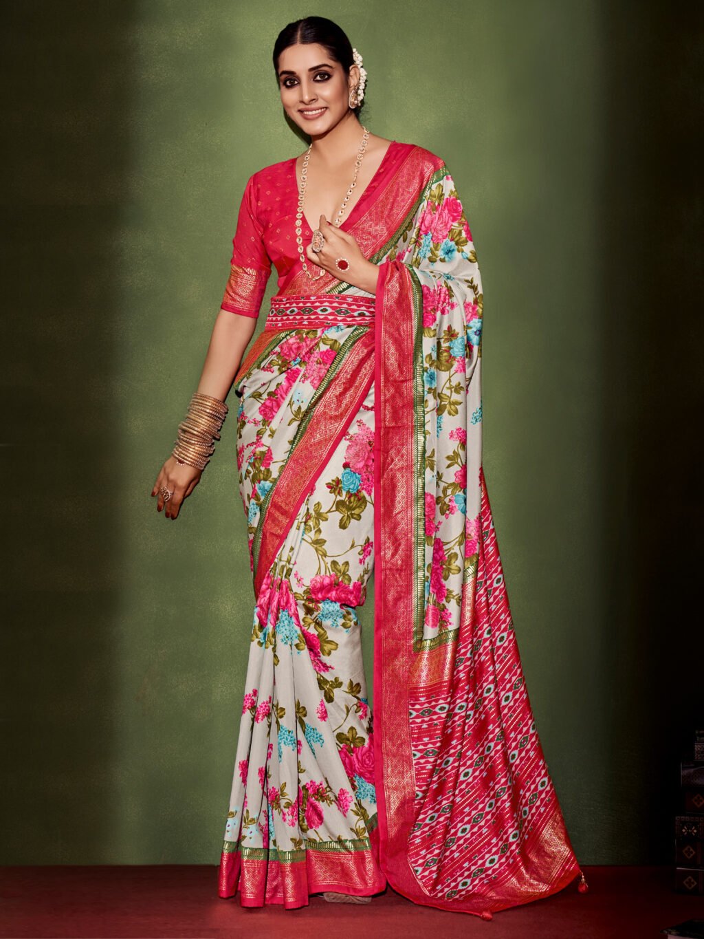 Image of White Silk Saree