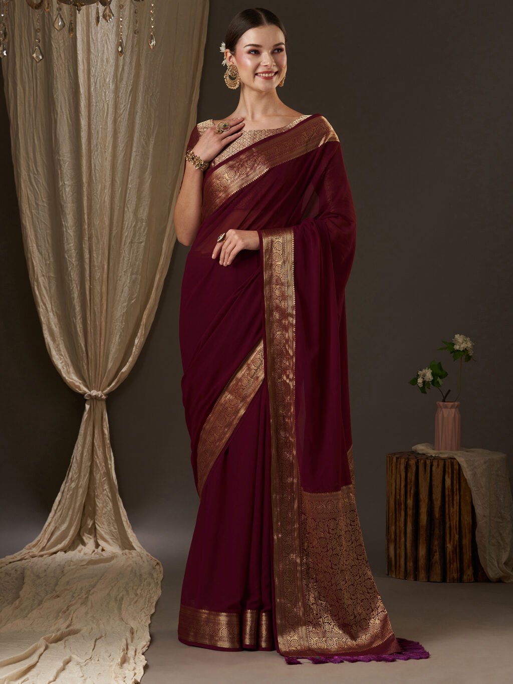 Image of Burgundy Georgette Saree