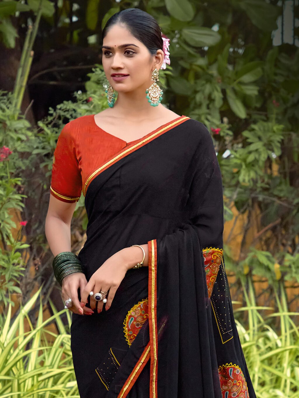 Get the best designer saree