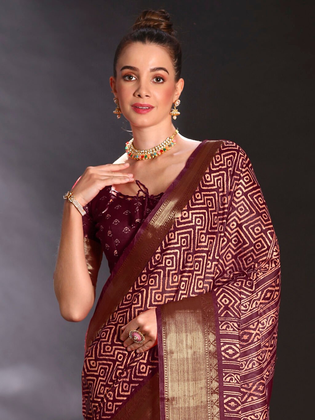 Burgundy Silk Saree - Image 4