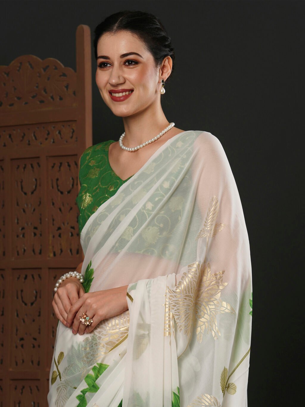White Georgette Saree - Image 4