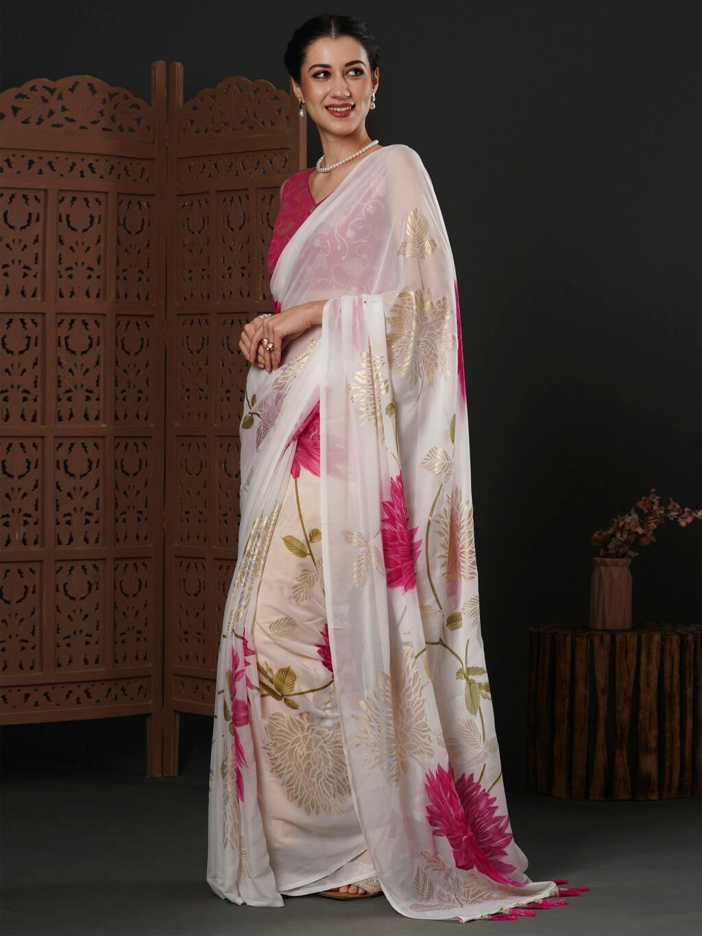 White Georgette Saree - Image 3