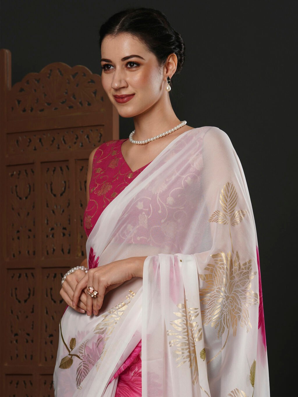 White Georgette Saree - Image 4