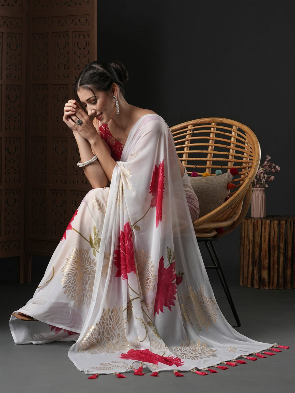 White Georgette Saree - Image 3
