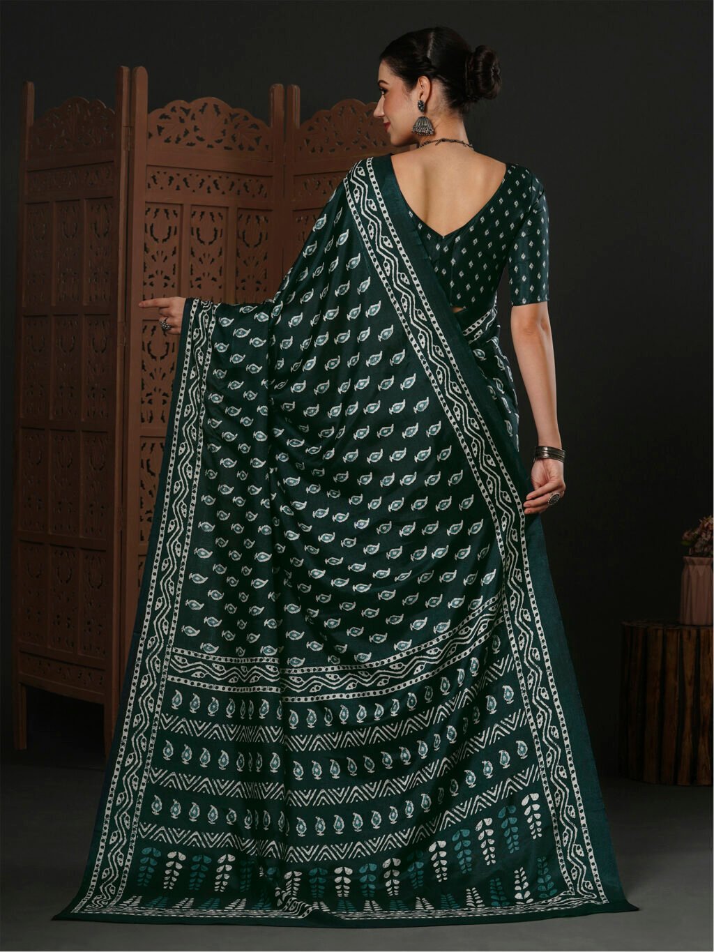 showcasing the beauty and craftsmanship of Festive Saree.