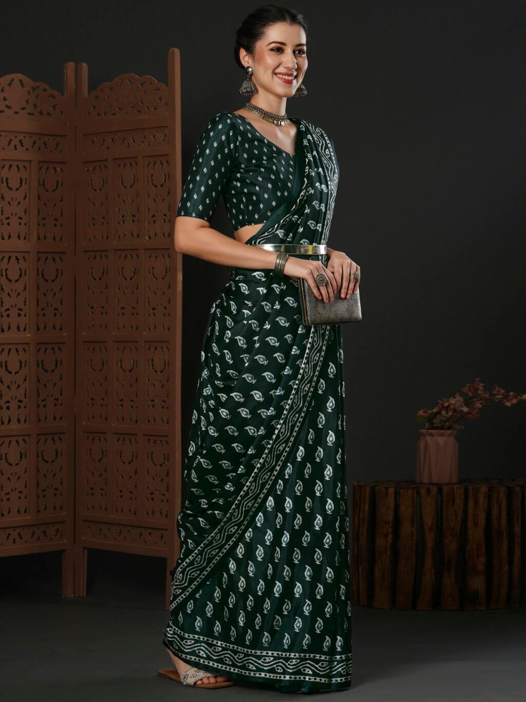Teal Blue Silk Saree - Image 3
