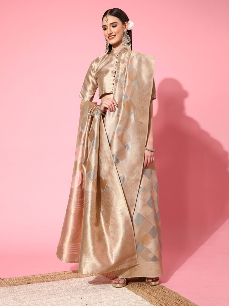 Image of Grey Saree