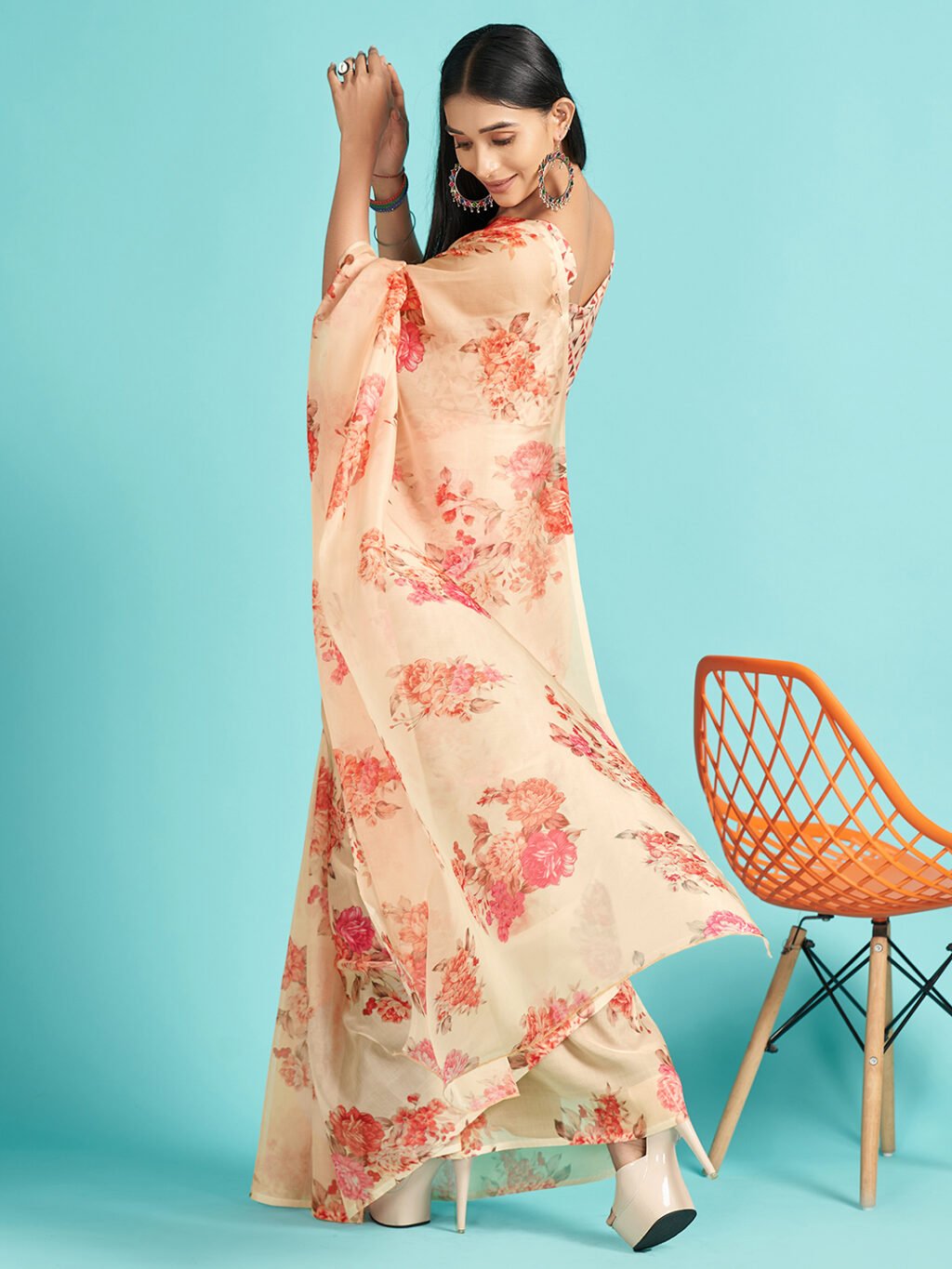 Floral Cream Organza SIlk Saree - Image 3