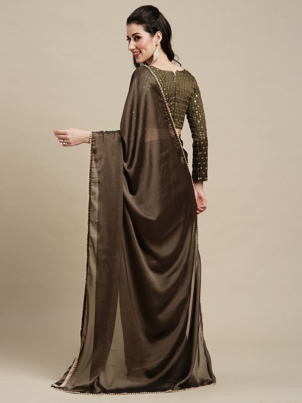 Olive Green Georgette Silk Saree - Image 4