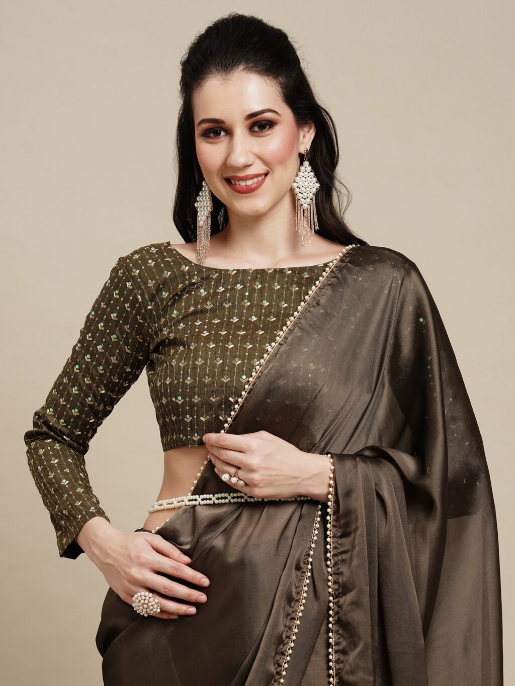 Olive Green Georgette Silk Saree - Image 3