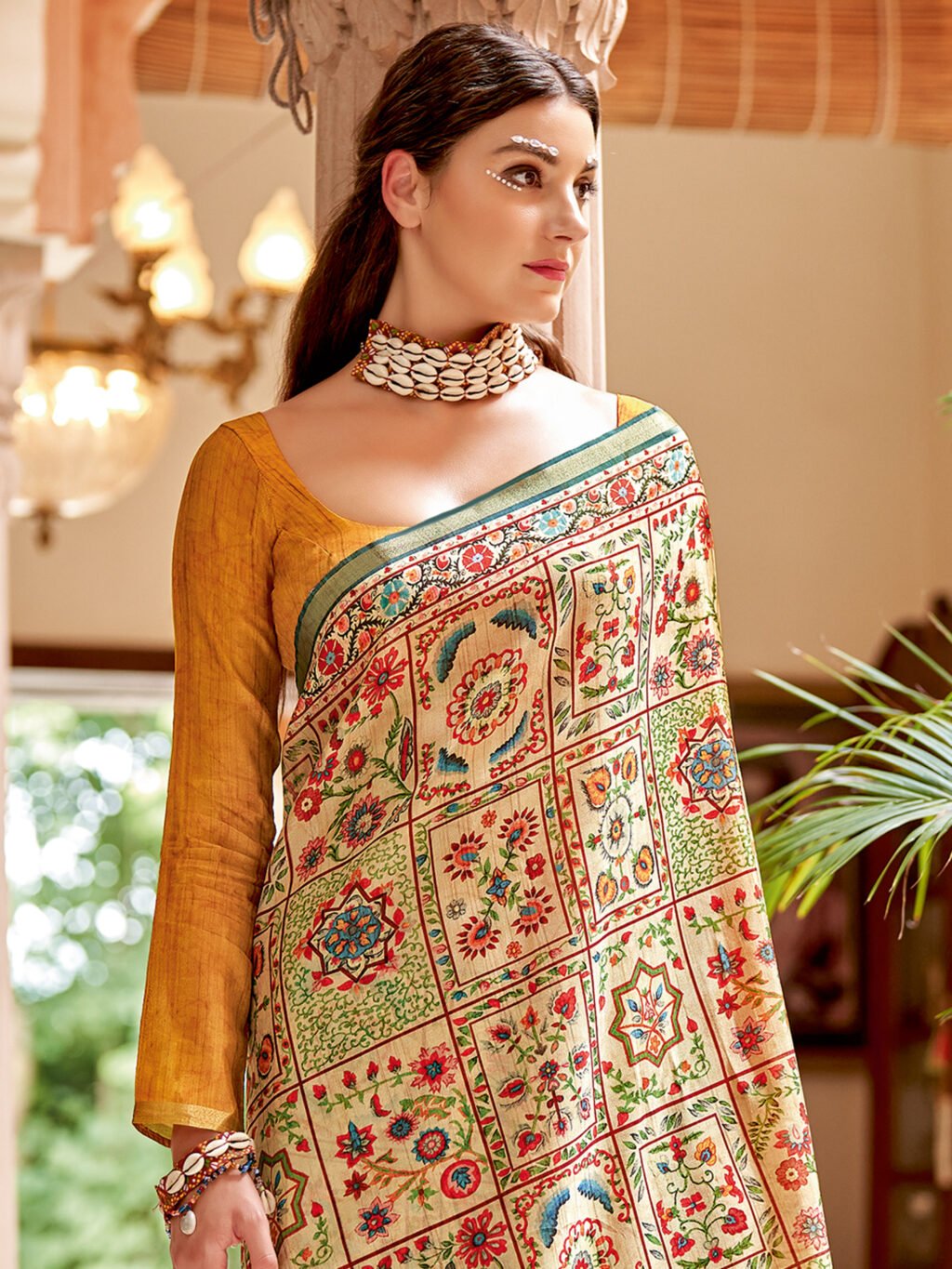 Beige Printed Soft Silk Saree - Image 4