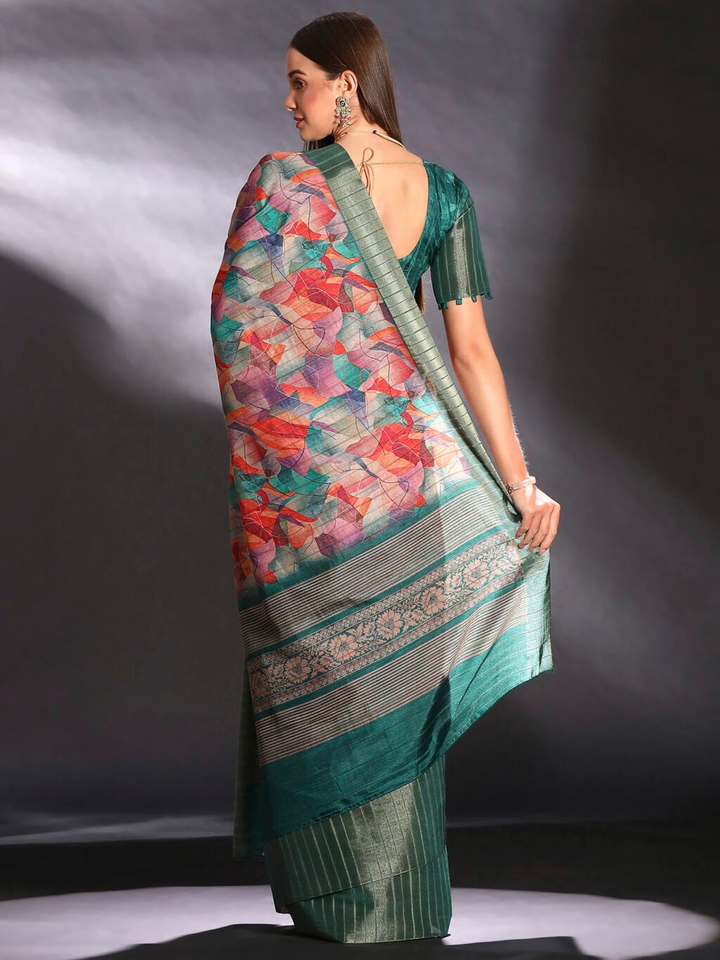 showcasing the beauty and craftsmanship of Party Wear Saree.