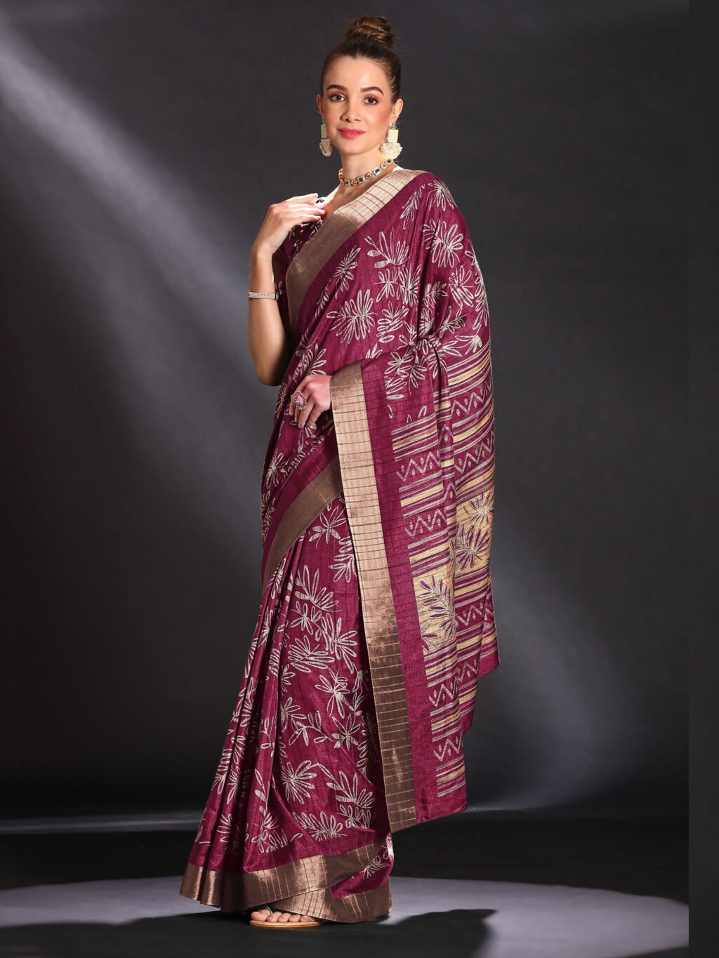 Magenta Silk Saree - Image 3