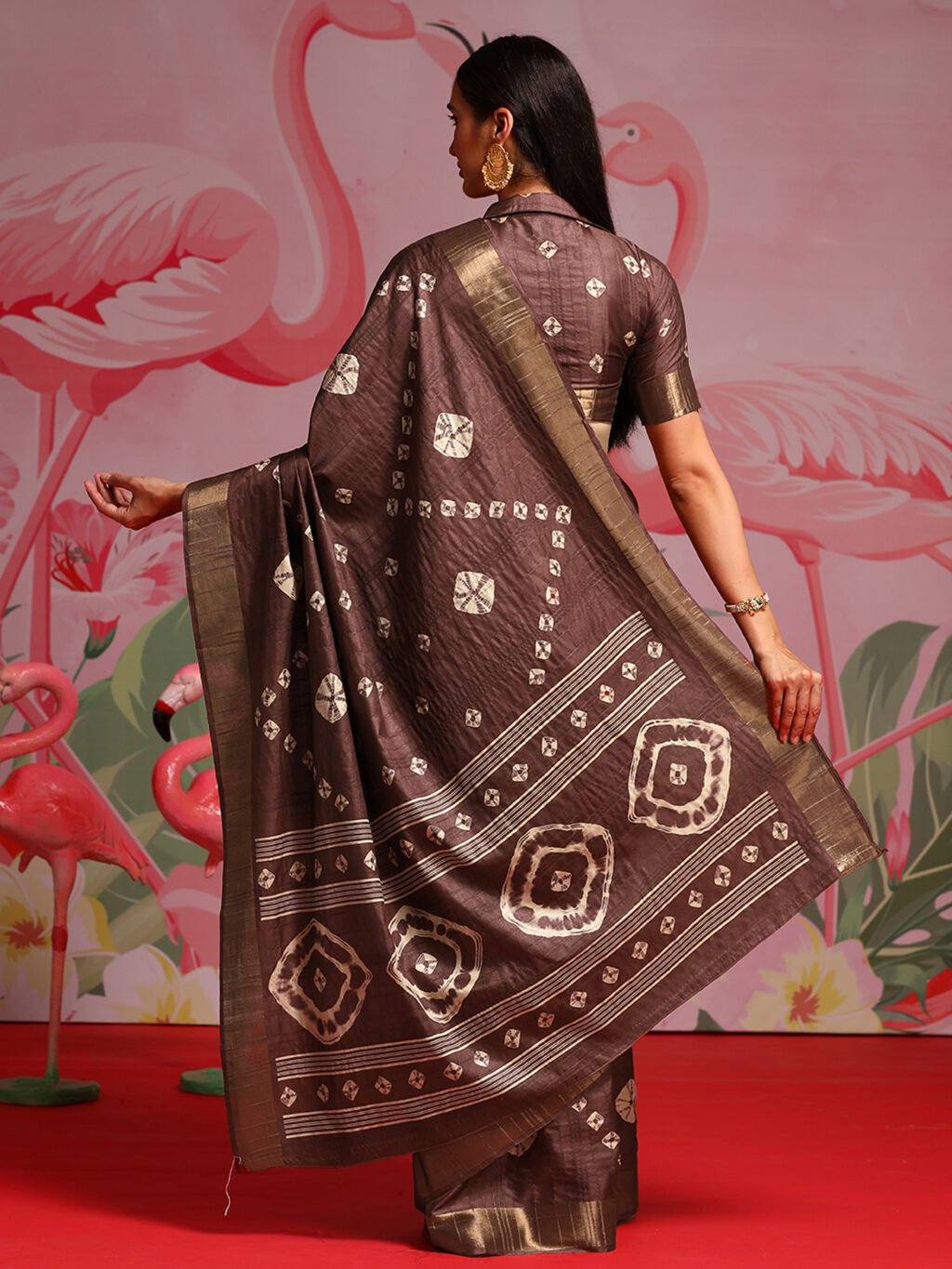 showcasing the beauty and craftsmanship of Party Wear Saree.