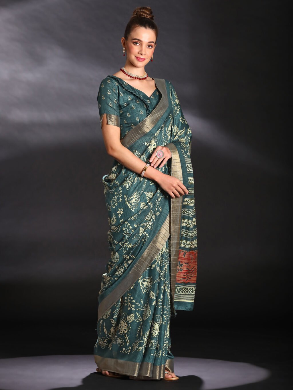 showcasing the beauty and craftsmanship of Traditional Saree.