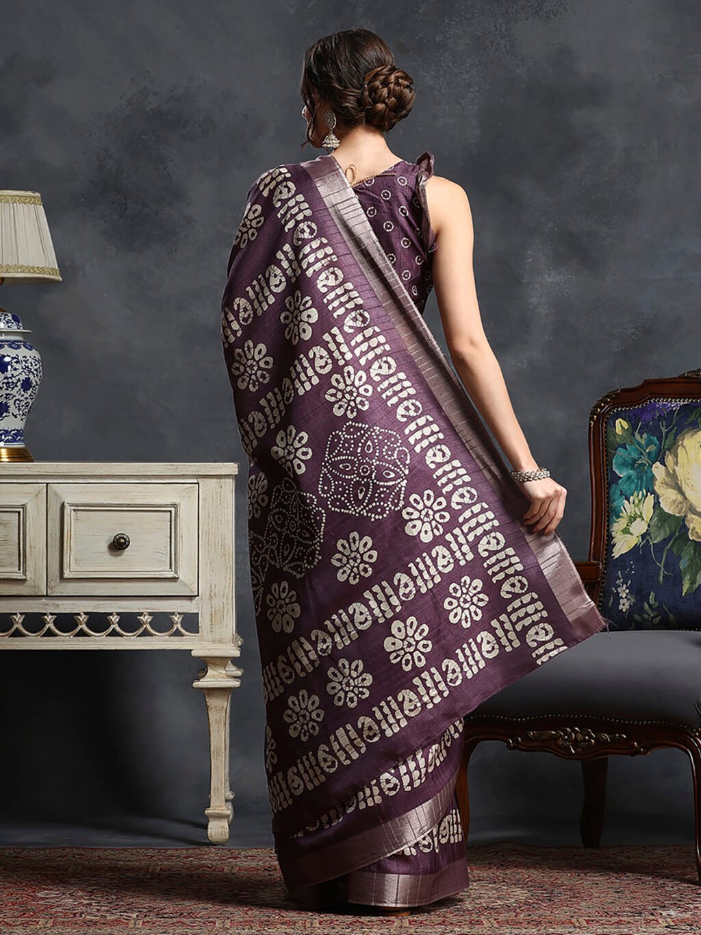 showcasing the beauty and craftsmanship of Party Wear Saree.