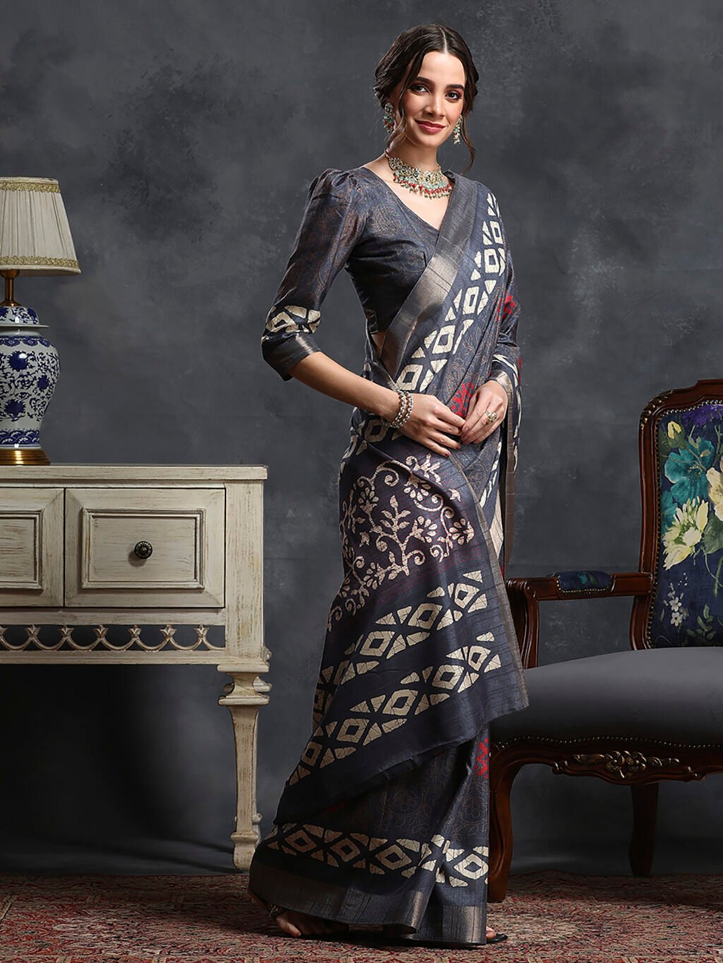 Grey Silk Saree - Image 4