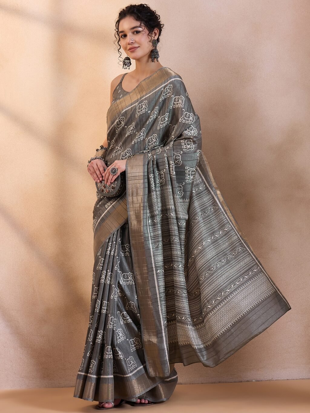 Grey Silk Saree - Image 4