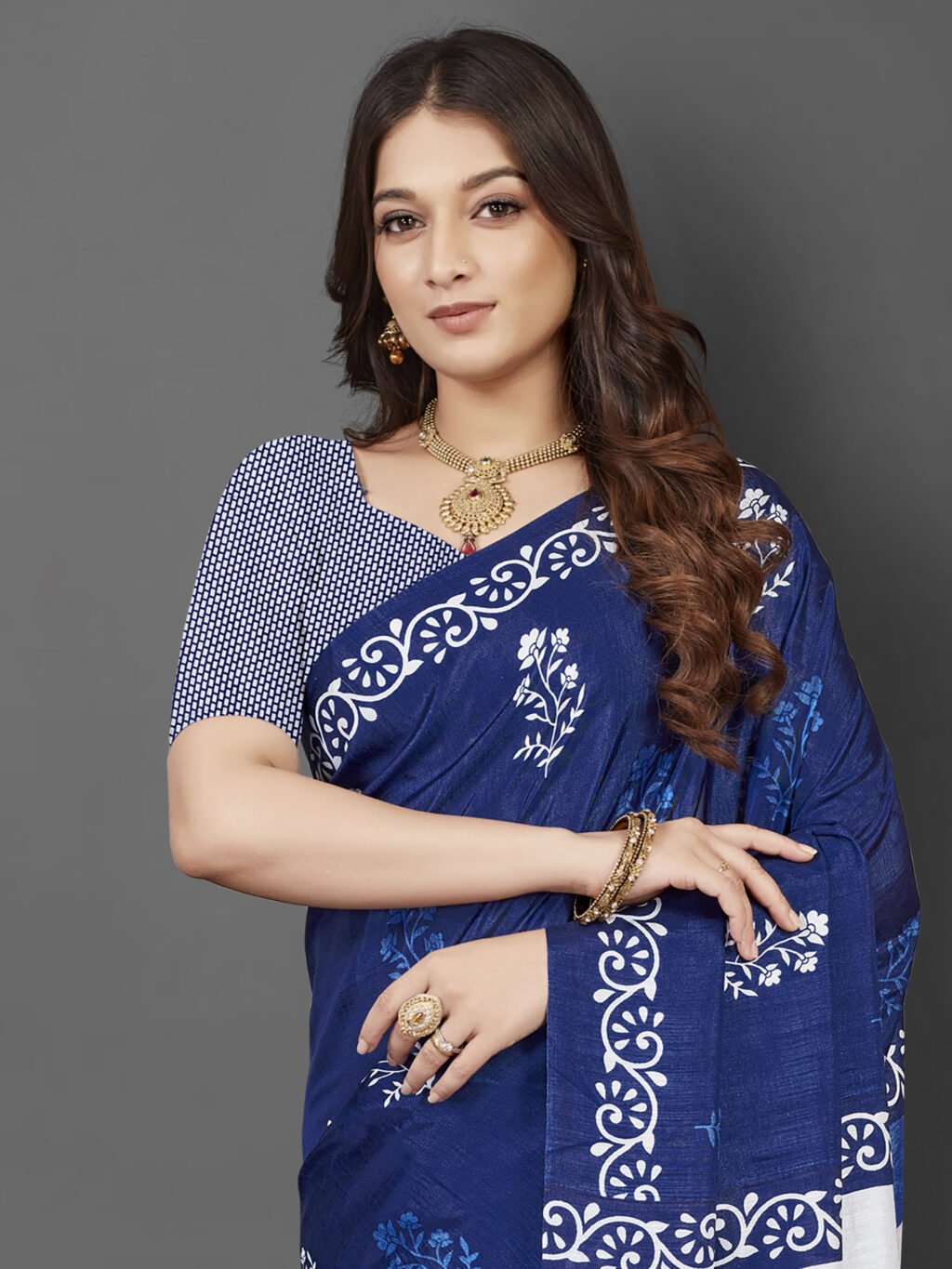 showcasing the beauty and craftsmanship of Party Wear Saree.