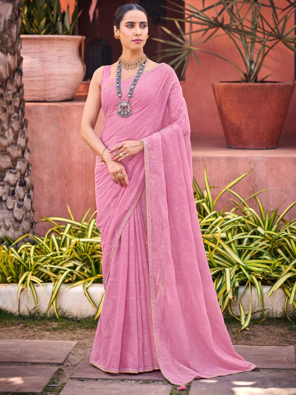 Image of Mauve Georgette Saree