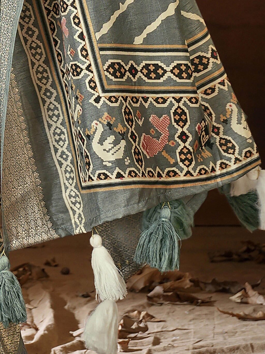 Steel Grey Dola Silk Saree - Image 4