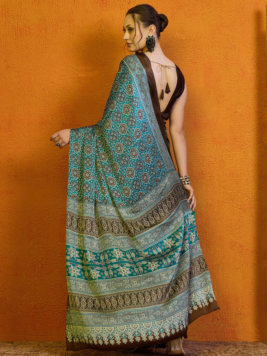 Get the best South Indian saree