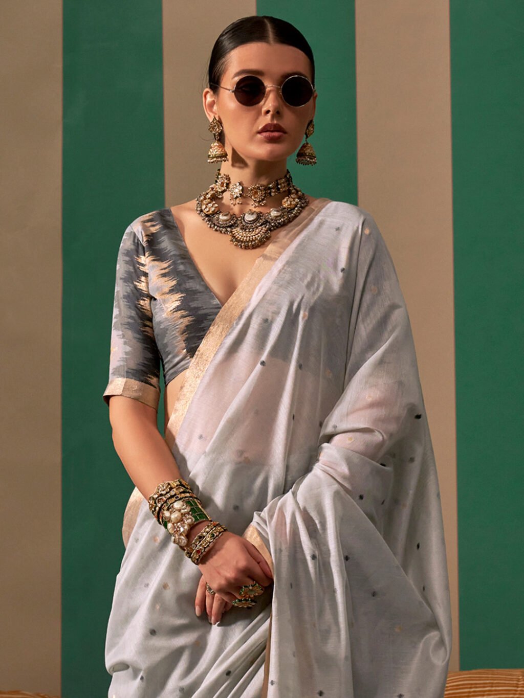 Grey Silk Saree - Image 3