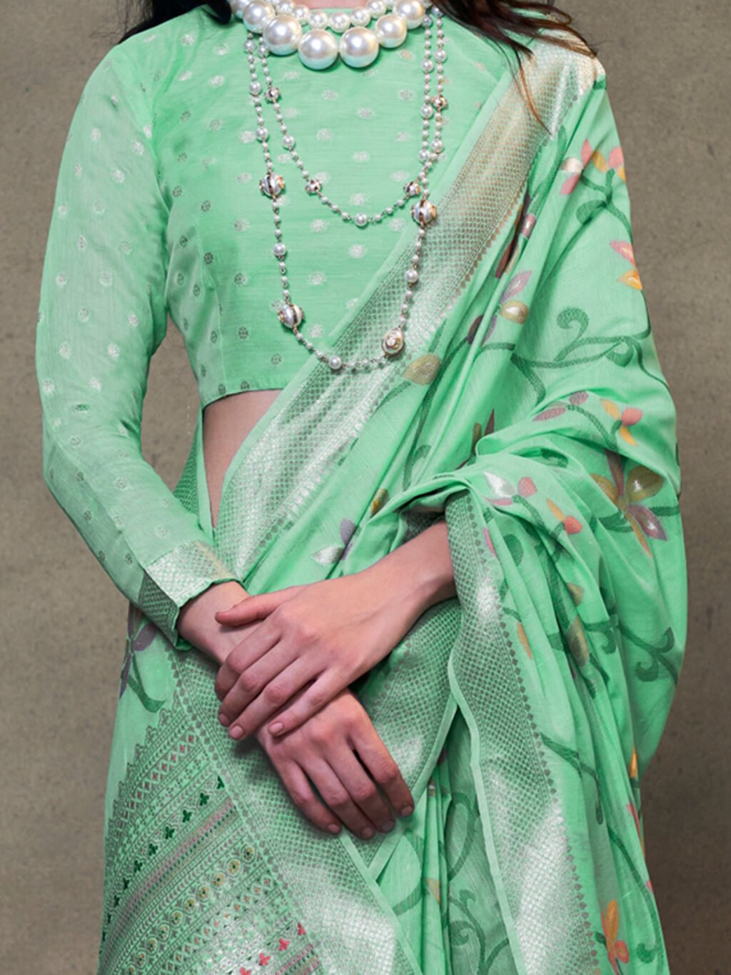 Sea Green Silk Saree - Image 4