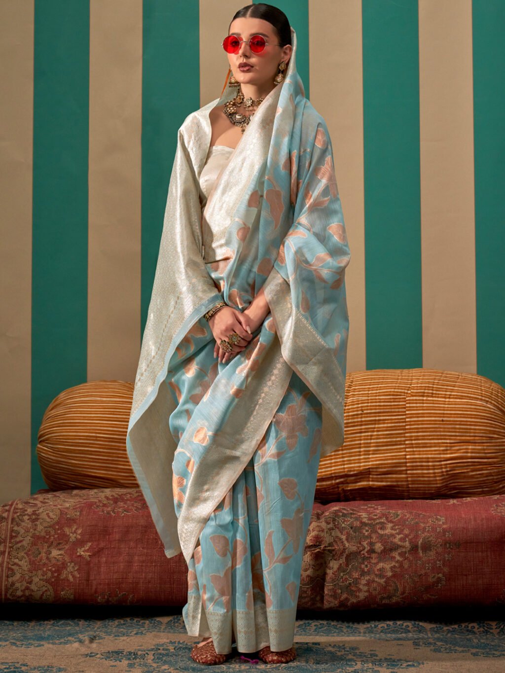 Get the best saree manufacturer