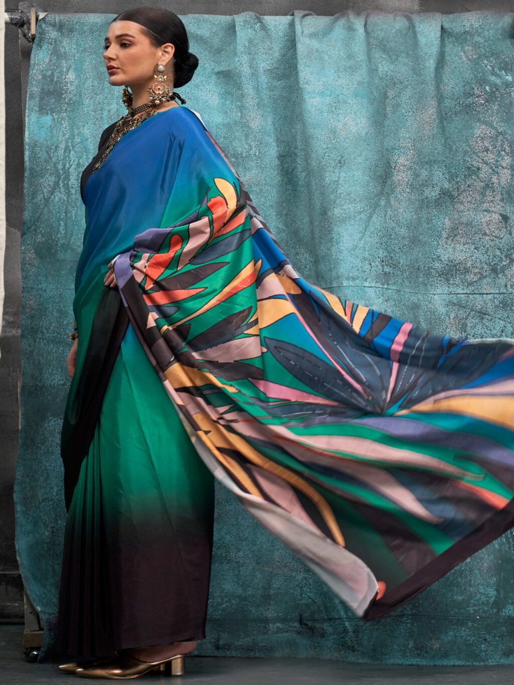 Get the best cotton saree