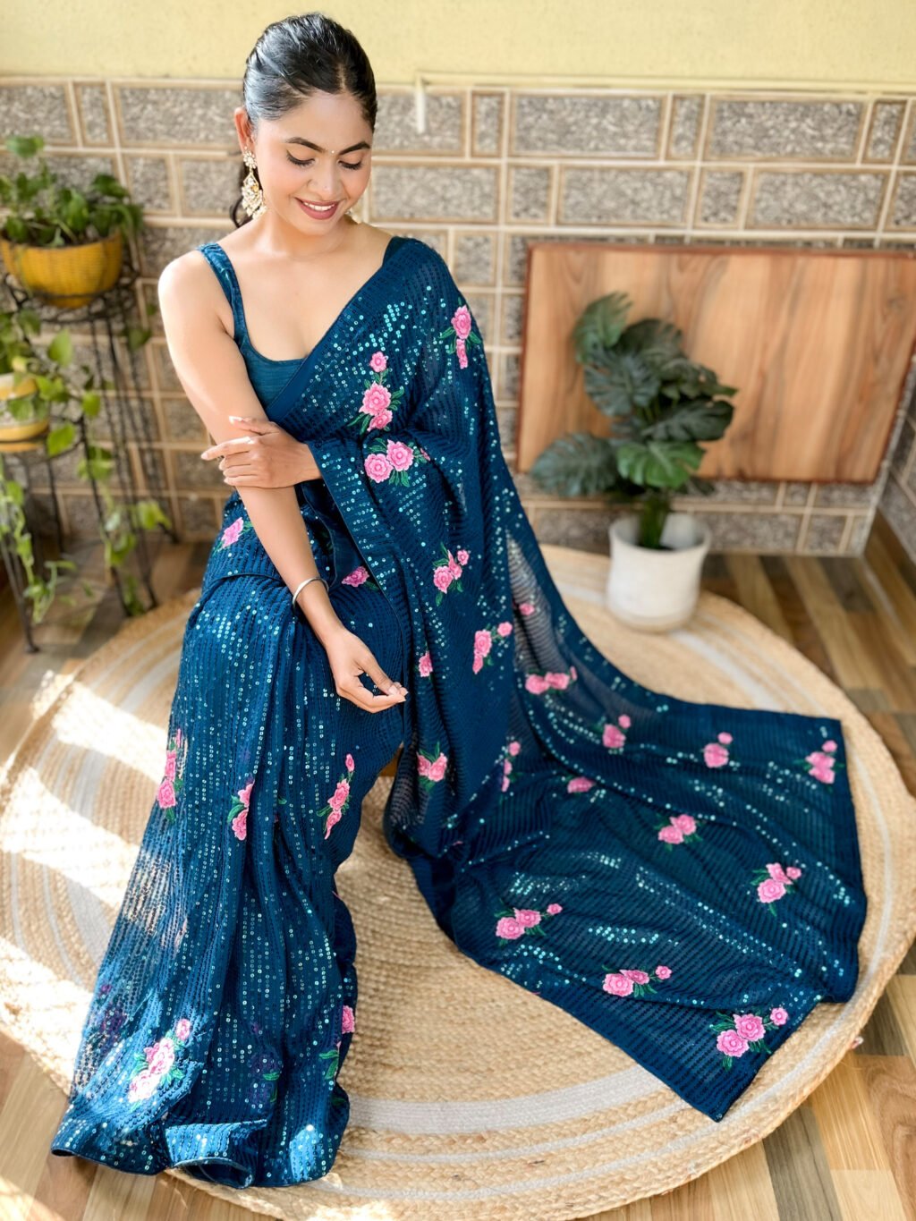 Floral Blue Farewell Georgette Saree - Image 3