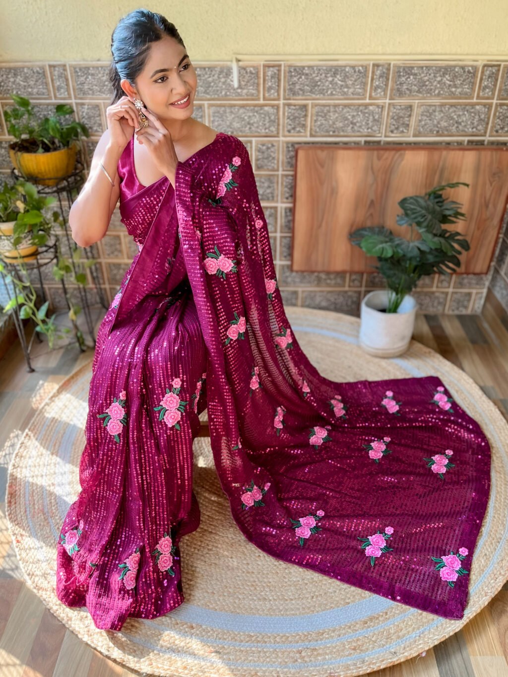 Floral Pink Farewell Georgette Saree - Image 3