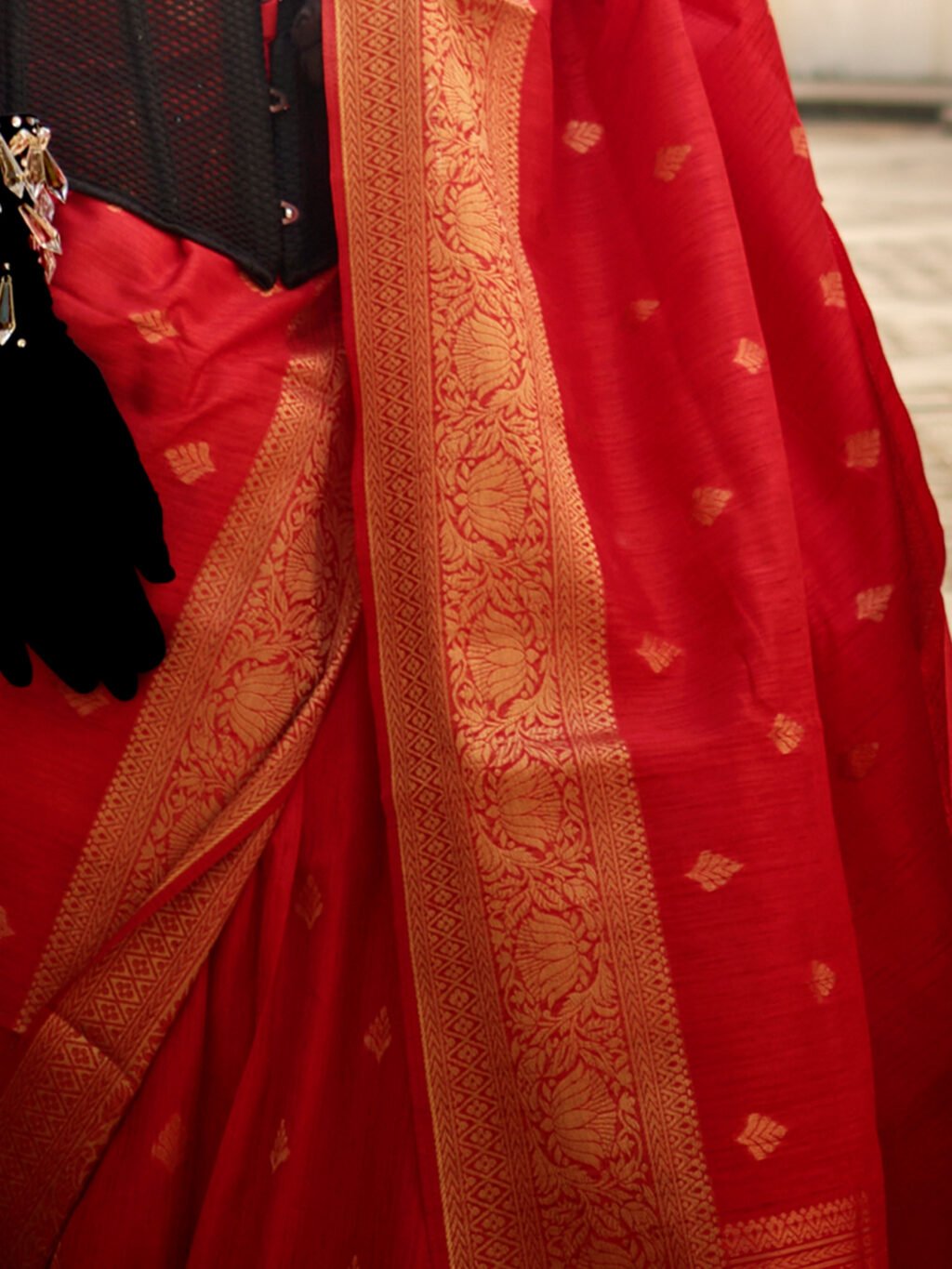 Red Silk Saree - Image 4