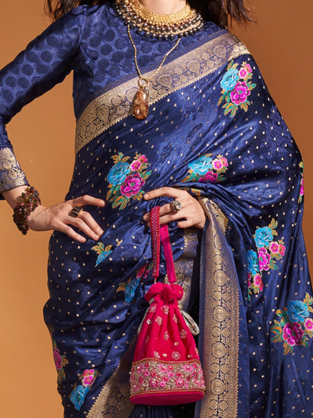 Navy Blue Silk Saree - Image 4
