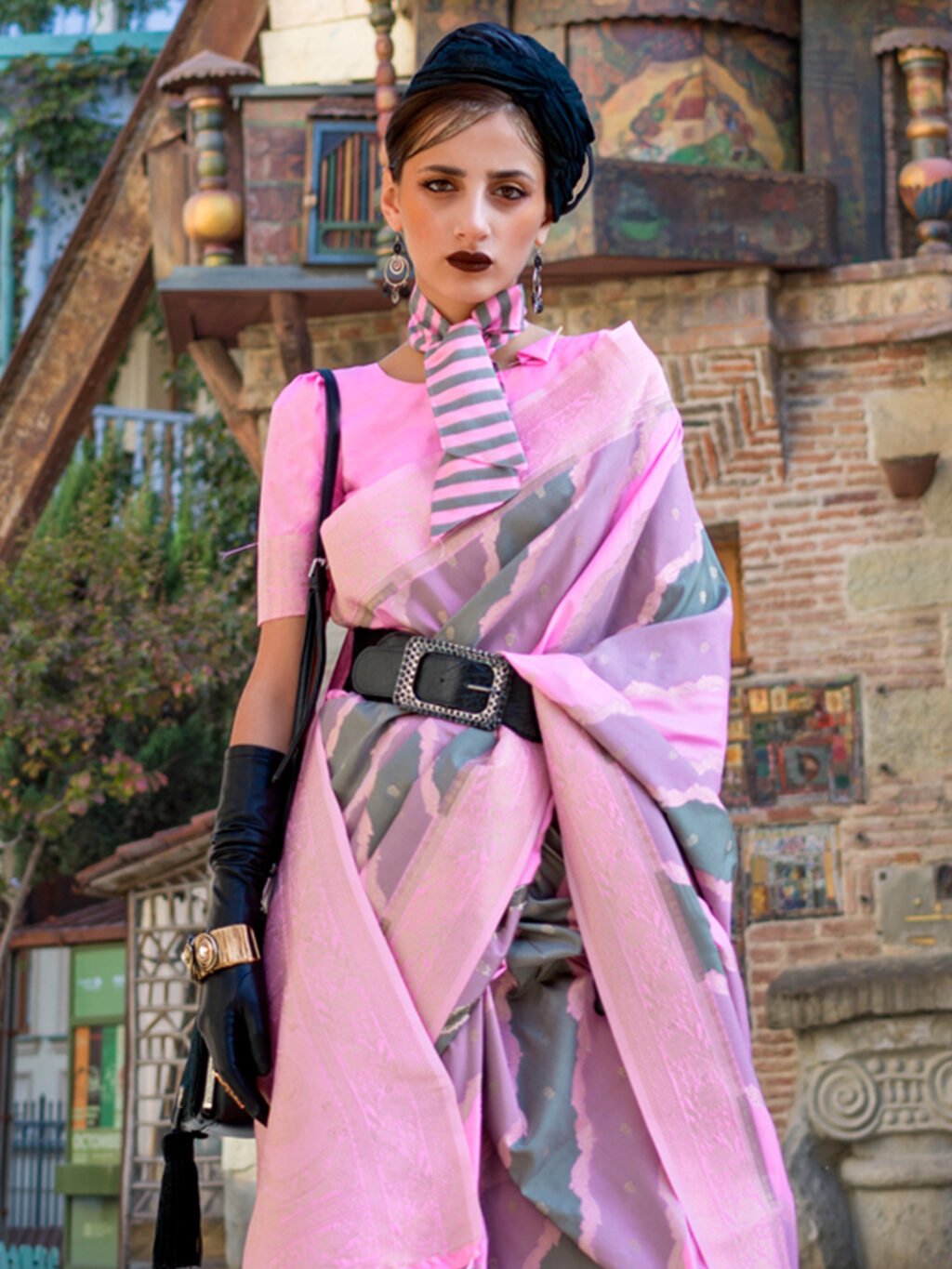Pink Silk Saree - Image 3