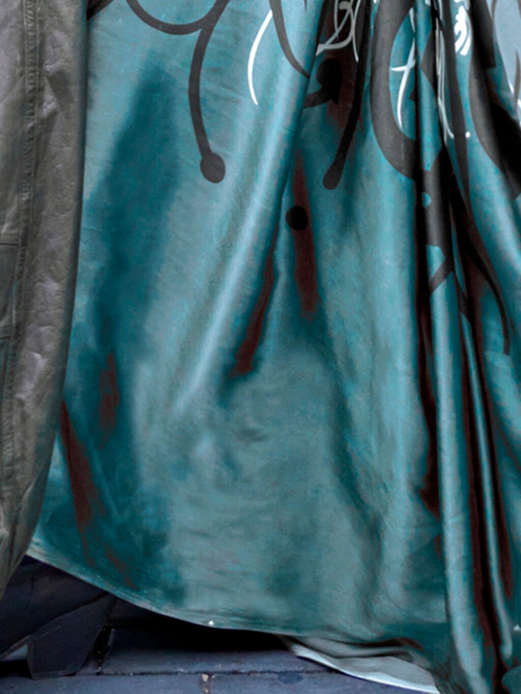 Blue Satin Saree - Image 4