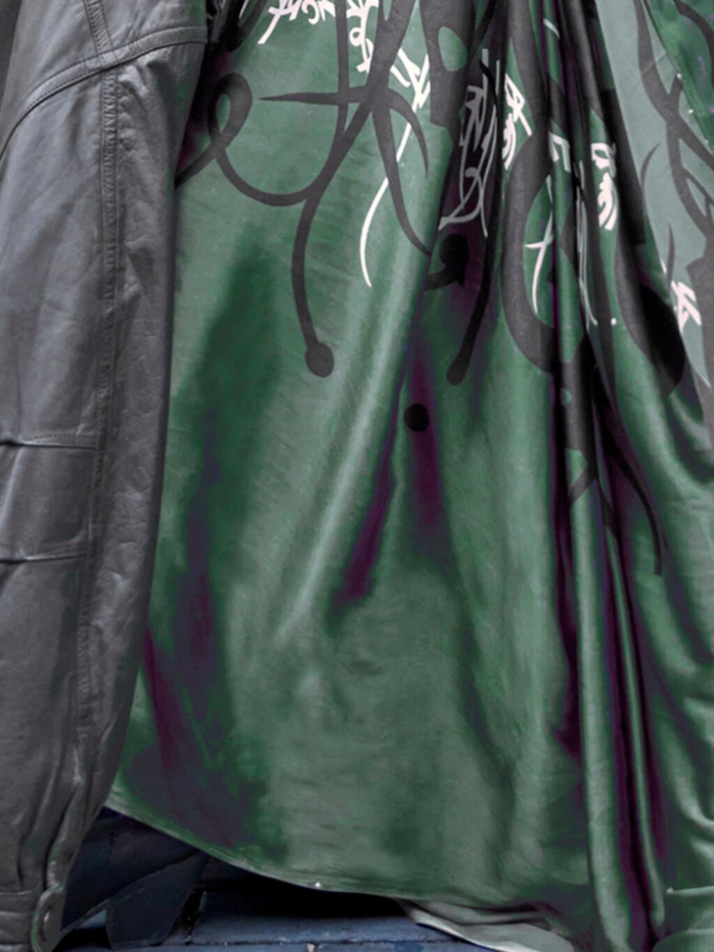 Green Satin Saree - Image 4