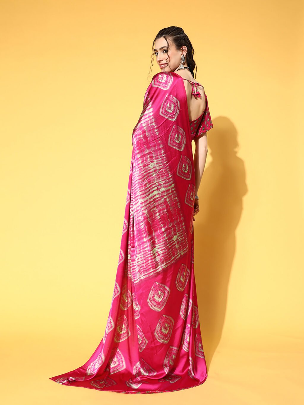 Get the best saree manufacturer