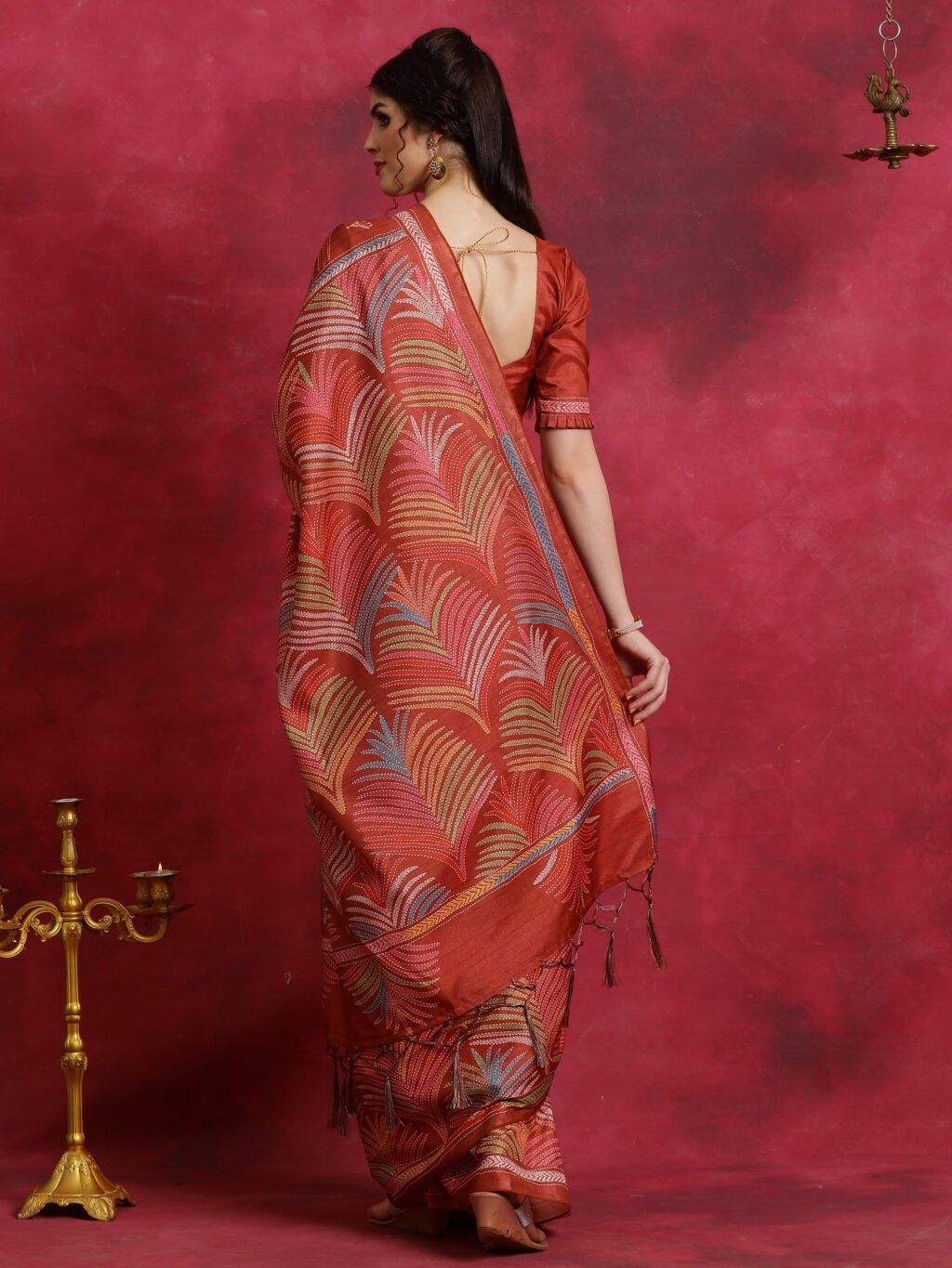 showcasing the beauty and craftsmanship of Traditional Saree.