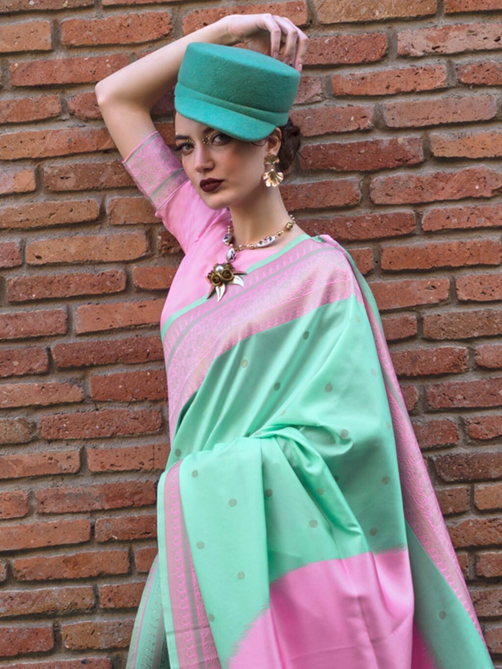 Sea Green Silk Saree - Image 3