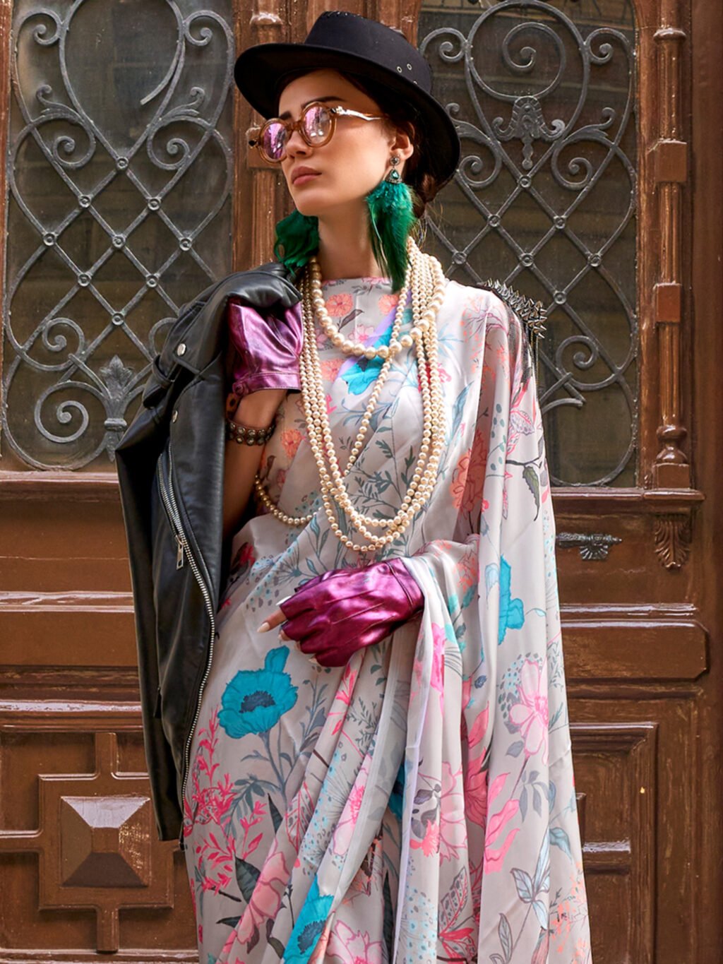 Grey Silk Saree - Image 3