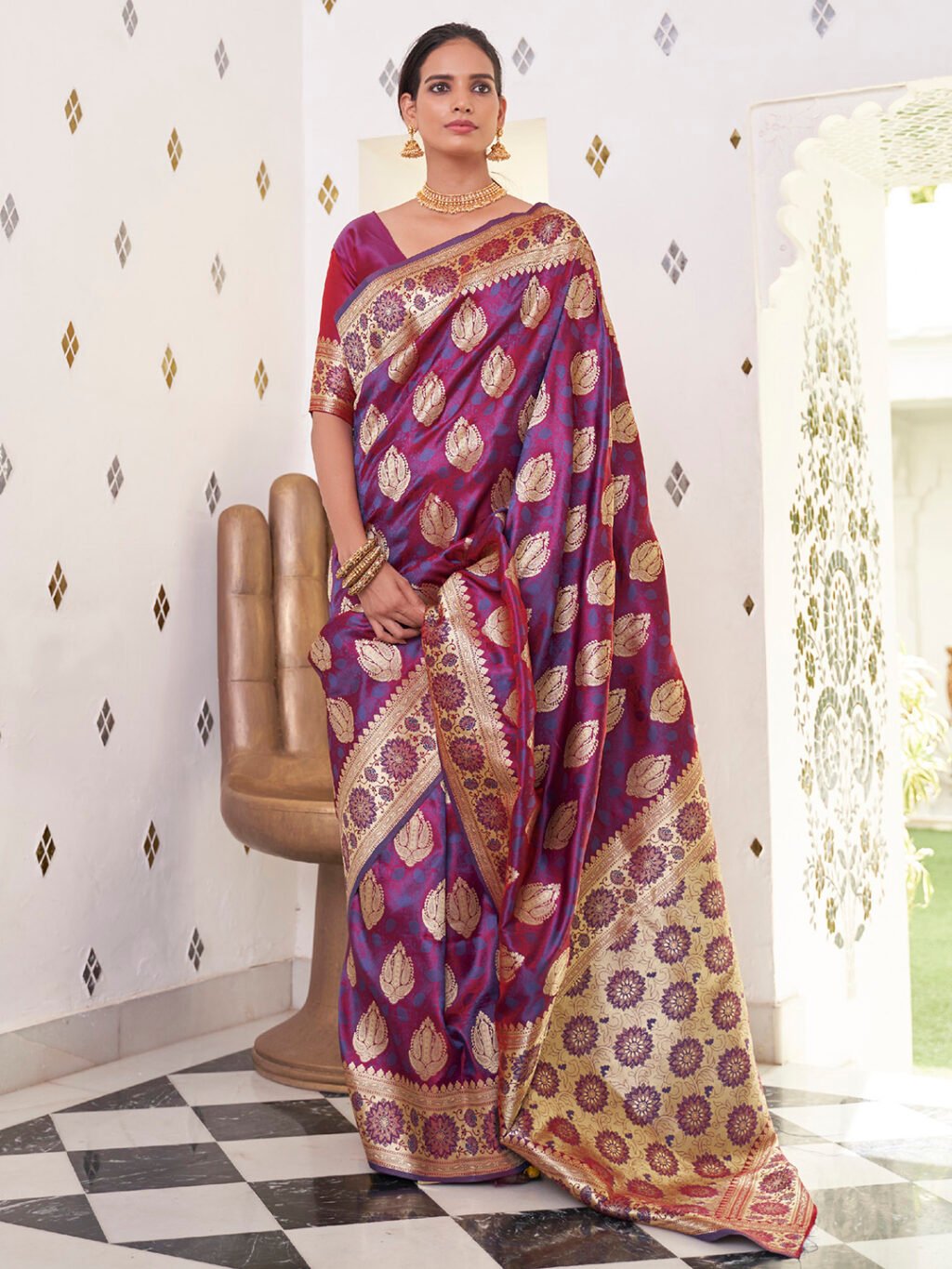 Image of Magenta Silk Saree