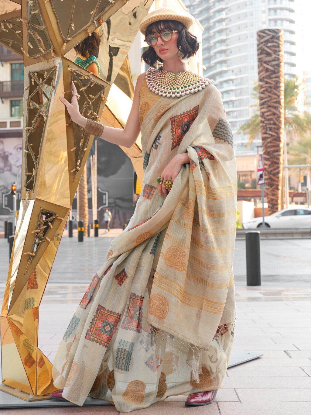 Image of Grey Saree