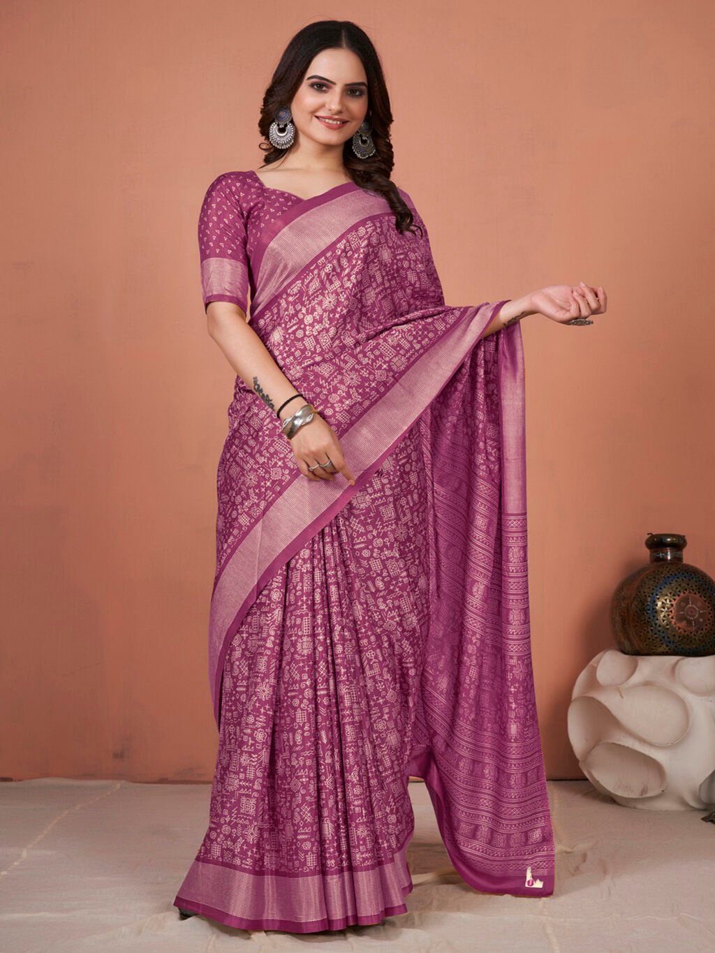 Magenta Silk Saree - Image 3