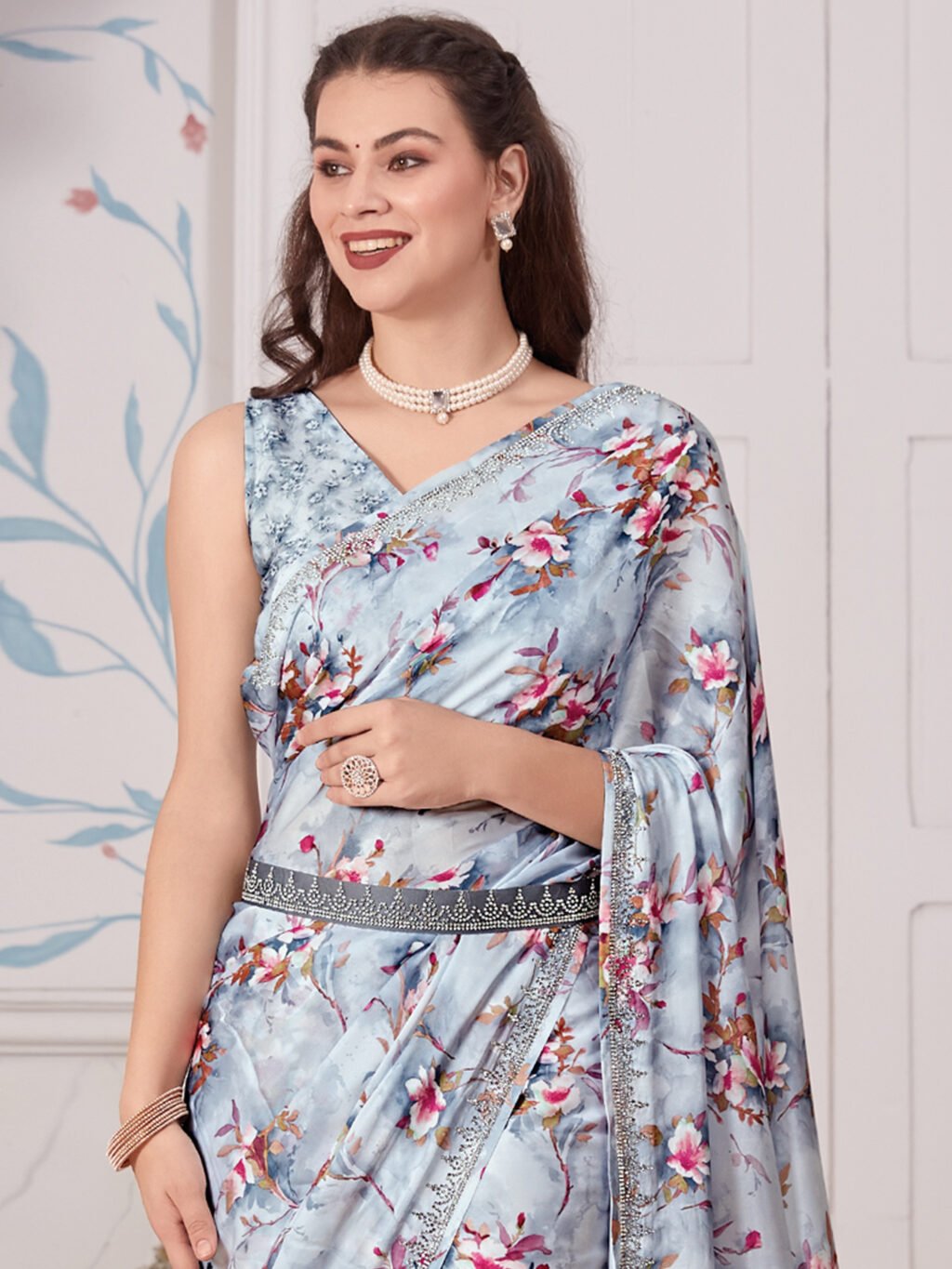 Grey Silk Saree - Image 3