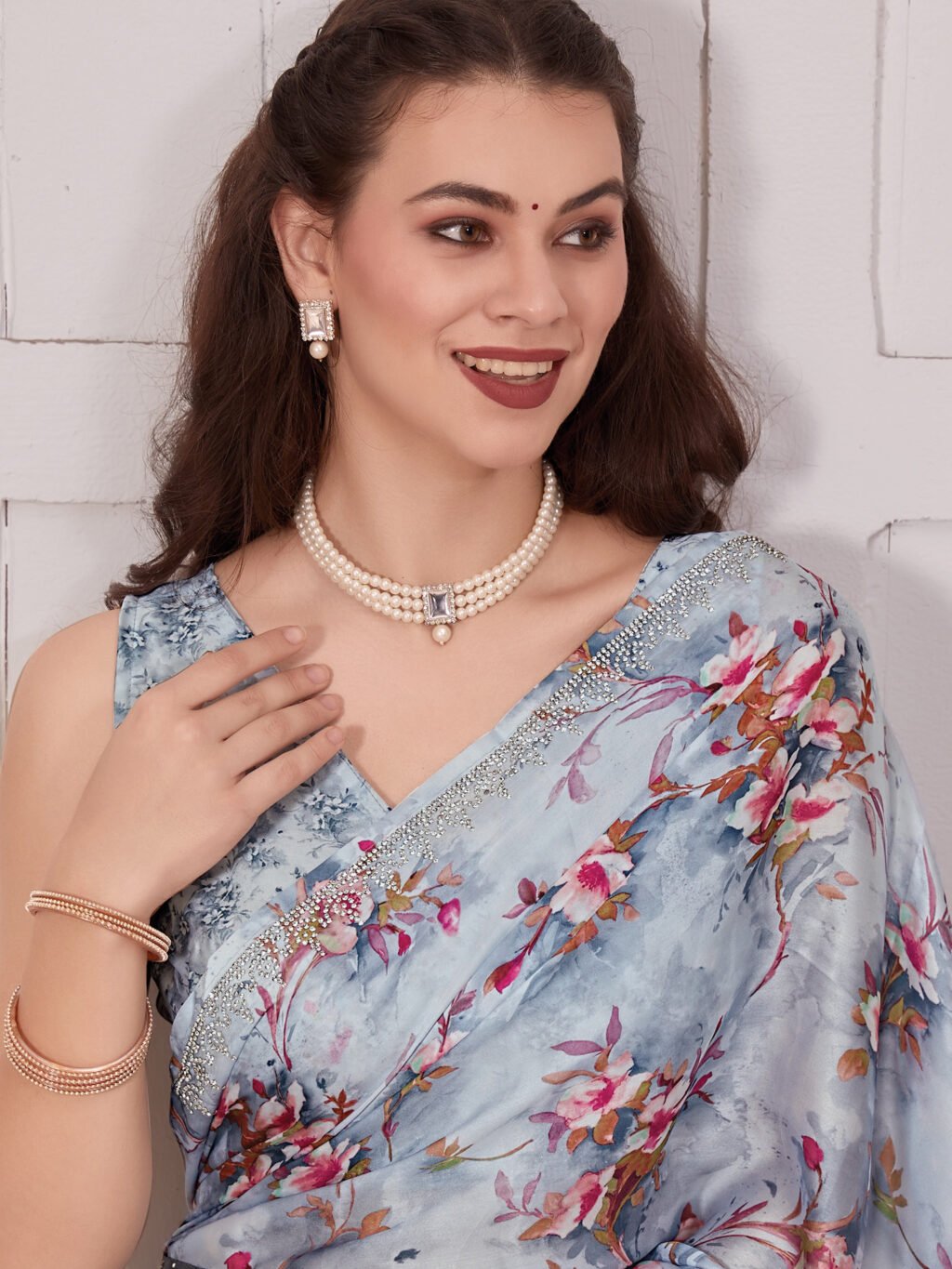 Grey Silk Saree - Image 4