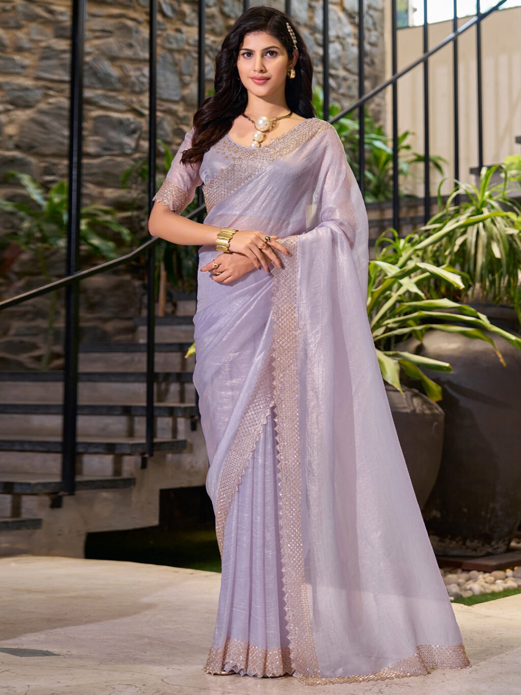 Get the best Kasavu saree online