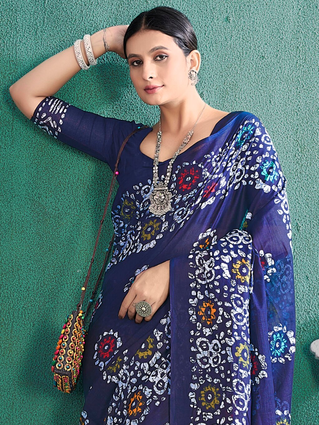 Navy Blue Cotton Saree - Image 3