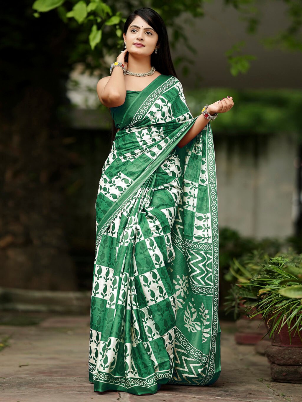 Image of Green Cotton Saree