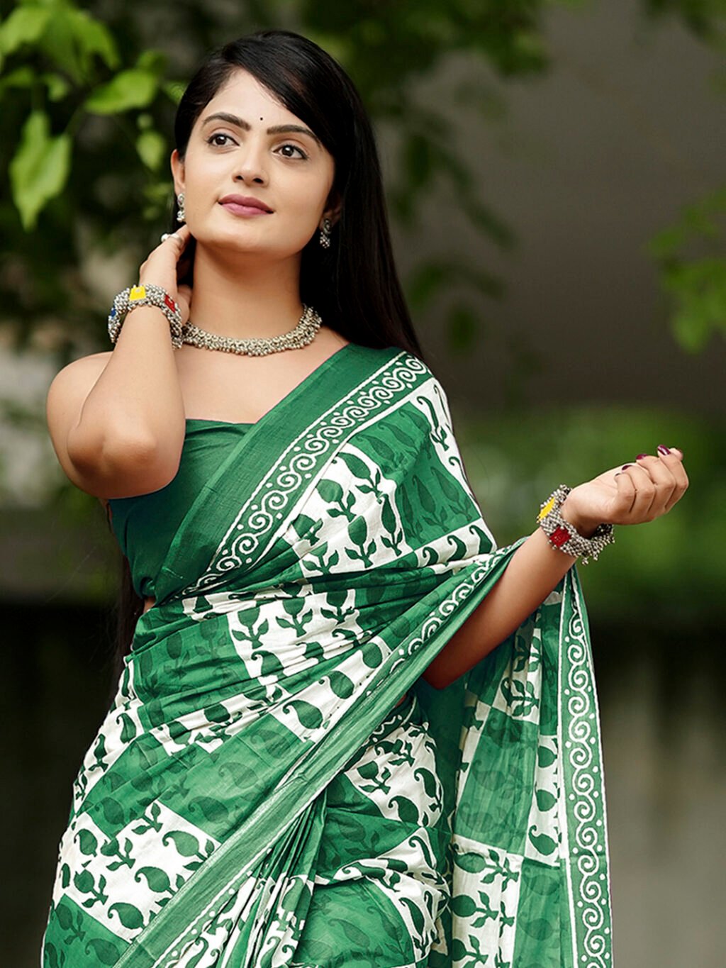 Green Cotton Saree - Image 4